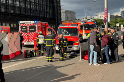 Επίθεση με μαχαίρι στο Αμβούργο